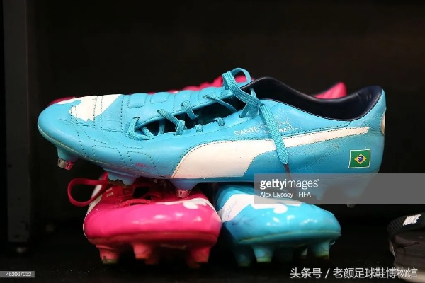 2016欧洲杯彪马足球鞋 puma2021欧洲杯新鞋